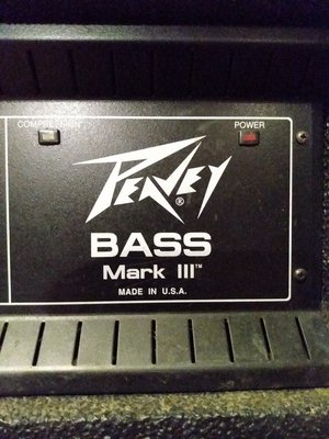 PEAVEY Mark III 300 CH (7).jpg