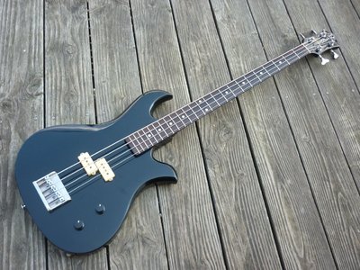 VERKAUFT: BC Rich Eagle Bass NJ Series Japan 1984. (mit Soundfile)