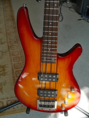 Ibanez SRX 700