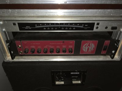 SWR Bass 350 Red Face 1995, 12AX7 Röhrenpreamp