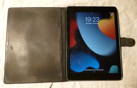 iPad 6 (2).JPG