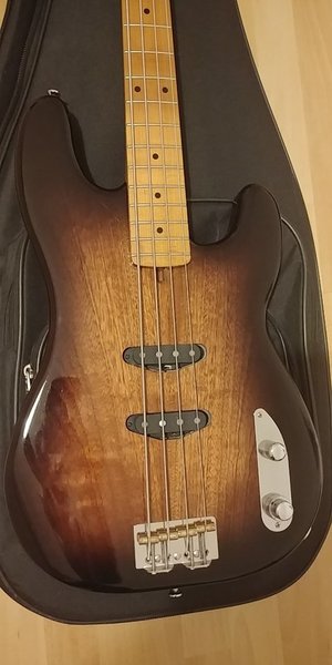 Dual P/Tele Bass: Allparts roasted Neck, Franchin Mahagoni Body, Bassculture PUs & Setup vom Profi!