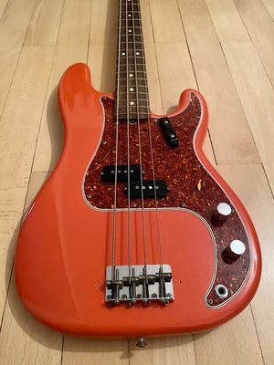 Fender Precision Bass