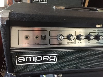 Ampeg Sammlung zu verkaufen