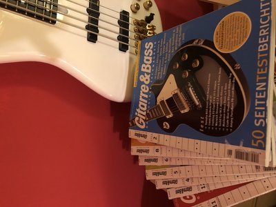Kostenlos Gitarre&Bass