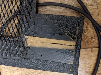 unsaubere Verklebung.webp