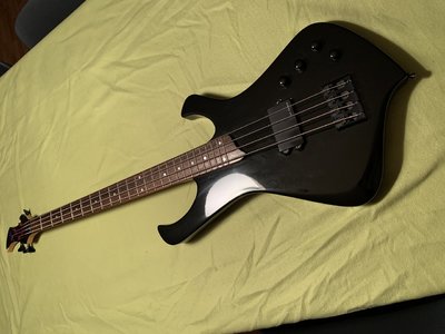 Esh Stinger Bass Late 90s 4string black Kent Armstrong Pickup