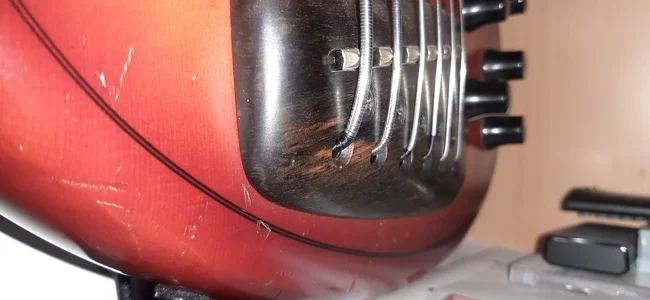 F-Bass - String Through Body.webp