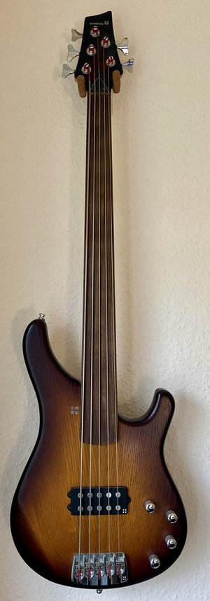Sandberg Basic 5 Fretless