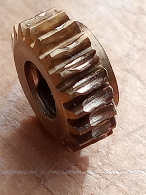 Suche: Ibanez Tuner "Smooth Tuner BII" einzeln, Set oder nur Zahnrad