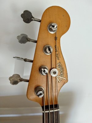 GEFUNDEN - Fender Jazz Bass Hals / Neck mit Palisander Griffbrett