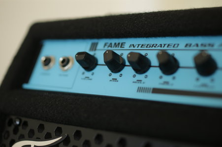 Bass Übungsamp Fame SL 30b, Bass Combo