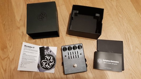 Darkglass Microtubes X7 inkl. OVP