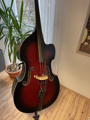 Framus Professional De Luxe Cutaway Kontrabass mit K&K Pickup