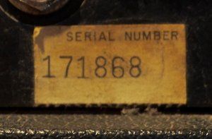 Seriennummer klein.jpg Seriennummer klein.jpg