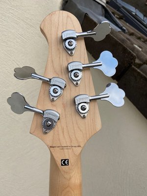 Lakland 55-02 Deluxe Black 2.jpeg