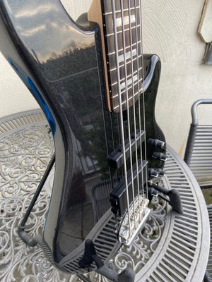 Lakland 55-02 Deluxe Black 5.jpeg