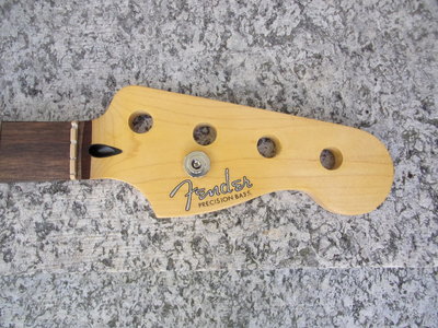 Squier Preci Hals, nur 40,1mm am Sattel ! RESERVIERT