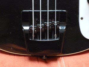 RICKENBACKER 4001 in 2015 kompr. -3.JPG RICKENBACKER 4001 in 2015 kompr. -3.JPG