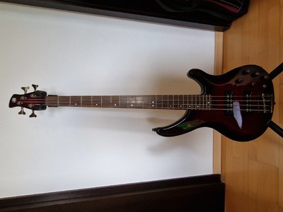 Yamaha TRBX604FM Dark Red Burst