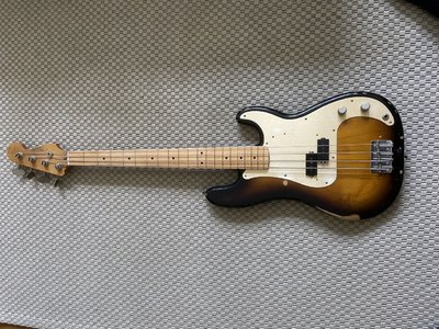 Fender Roadworn Precision Bass