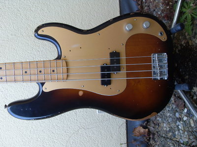Fender Precision Bass 50´s Road Worn zu verkaufen - reserviert