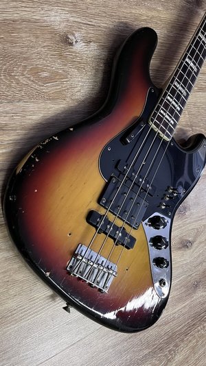 Fender Jazz Bass 1974 - very special