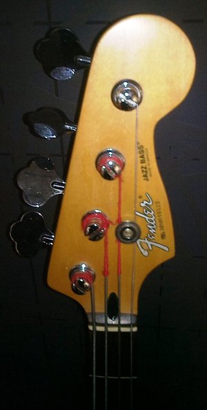 Fender Jazz Bass (lined fretless)