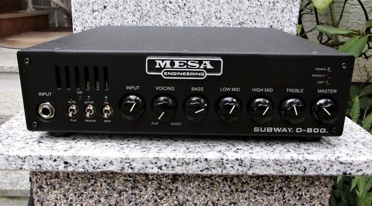 Mesa Subway D800