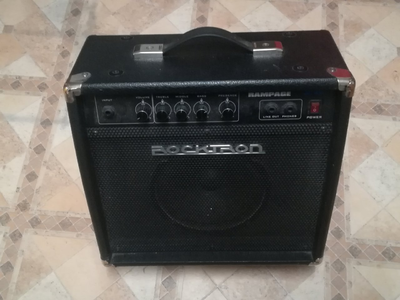 Letzter Versuch: Übungscombo, Rocktron Rampage 20