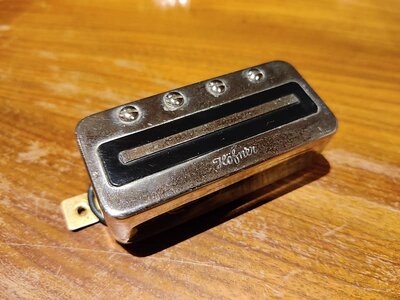 Höfner H513 B Pickup gesucht