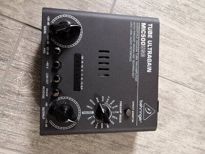 Behringer Tube Ulragain MIC 500