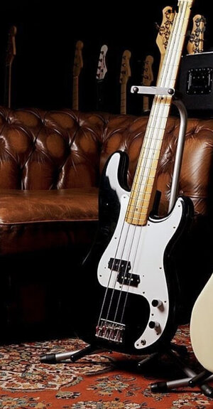 Gesucht: Einlagiges PG für 57er Squier JV Prezi