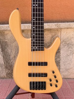 Sale/Trade Lorita Element Bass