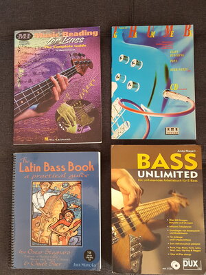 Diverse Bassbücher