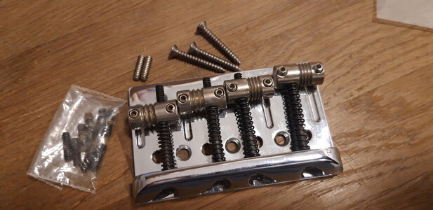 Reserviert *** Fender Bass Bridge American Standard
