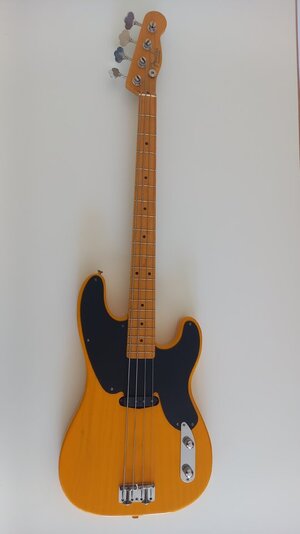 Fender Japan '51 Reissue Precision Bass (Schweiz)