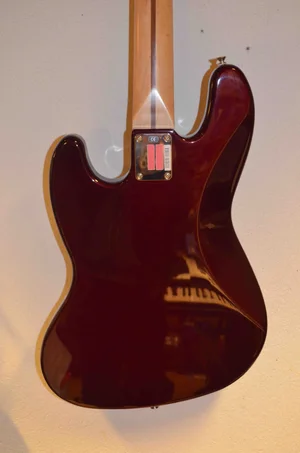 Fender Jazz Bass Rücken 14Jan2016.webp