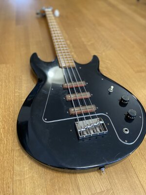 Gibson G3 Bass 1975 - neu bundiert inkl. Koffer