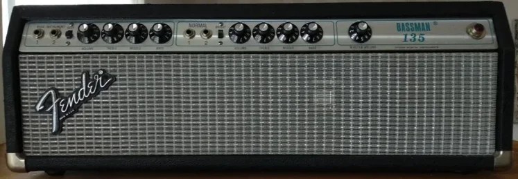 Suche: Fender Bassman 135 Silverface