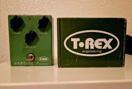 T-Rex Comp-Nova