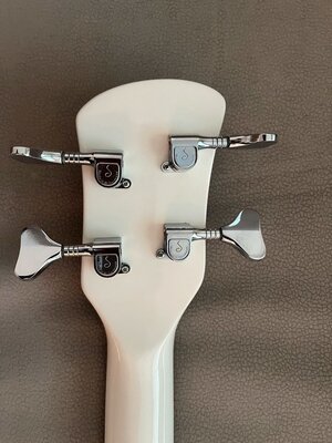 NS-2A_Headstock_Back.jpg