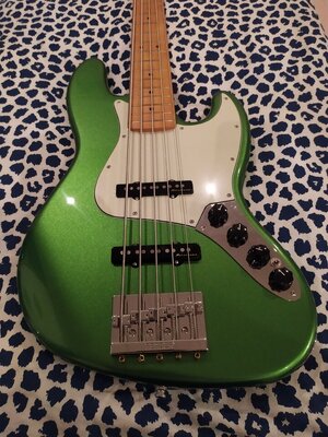 Fender jazz bass player plus 5 Saiter Cosmic Jade Green