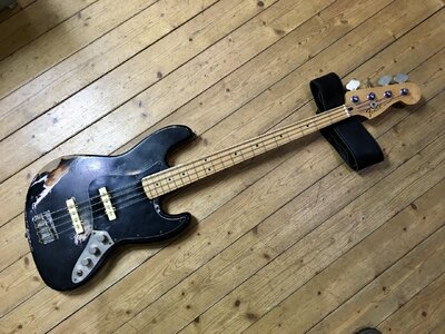 Jazz Bass Fender - Parts Mix - Nitro Heavy Relic