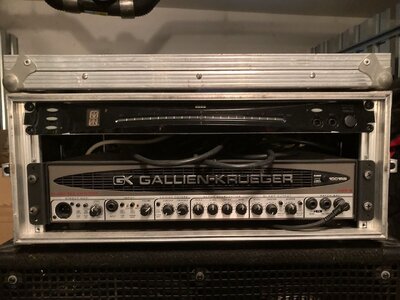 Gallien Krueger 1001RB-II + 2x FMC 2x12 + Korg DTR-1000 + Case