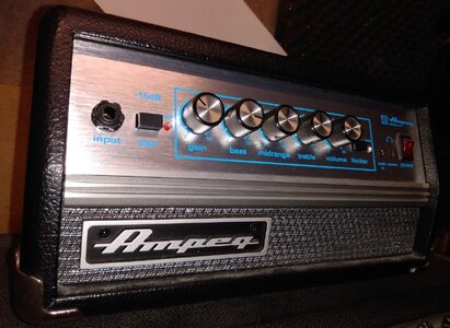 AMPEG Micro VR (6).jpg AMPEG Micro VR (6).jpg