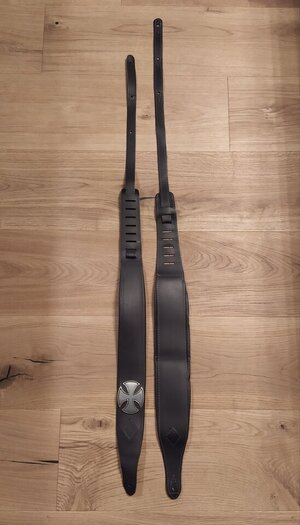 Minotaur Bass Ledergurte