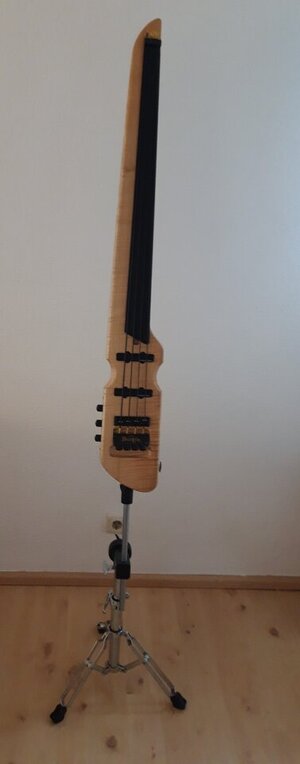 Bassline Universal fretless Uprightbass