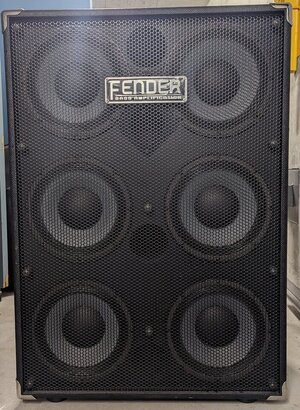 Fender 610 Pro Bass Box 1600/800W