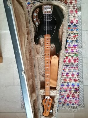 Pre Ernie Ball Music Man Sabre Bass - BJ 1979